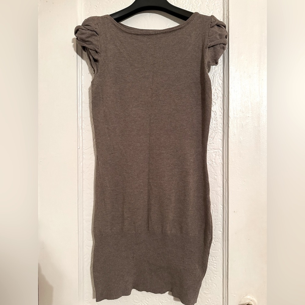 Women's Sweater Dress - Beige puffy cap sleeve